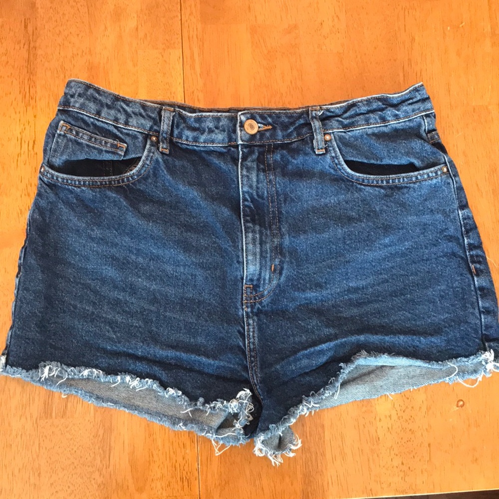High waisted denim shorts